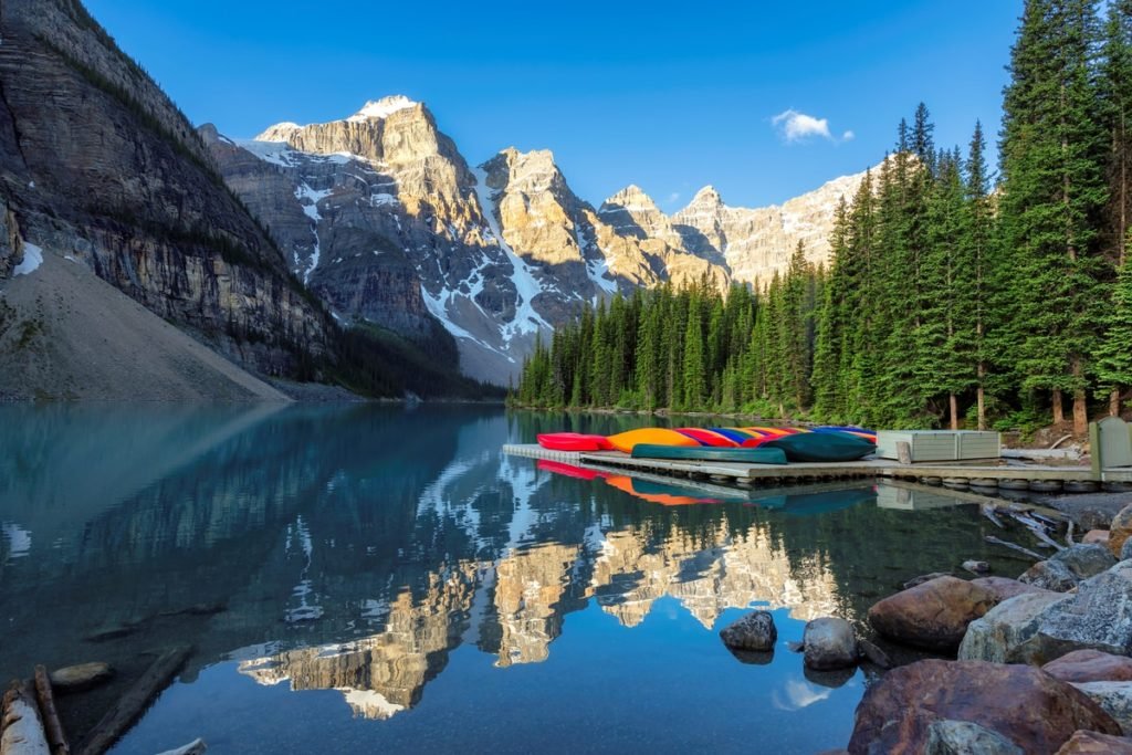 1,000 Invitations in Latest Canadian Experience Class Draw – October 2025 Update